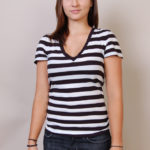 picture of a curvy model for catalog